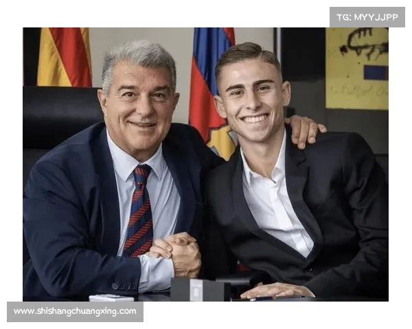 巴萨与明星球员续约谈判进入关键阶段 双方意向逐渐明确 巴萨与明星球员续约谈判进入关键阶段 双方意向逐渐明确